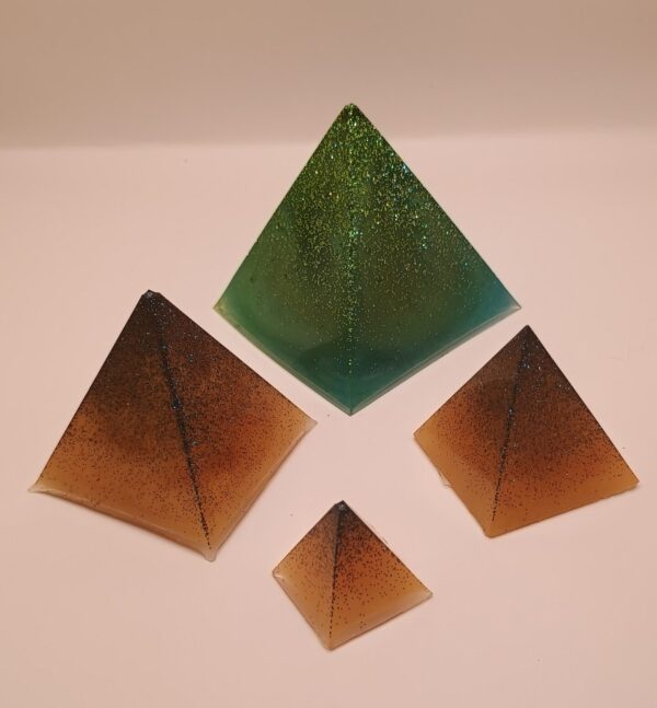 4er Set Pyramiden - Unikate – Bild 5