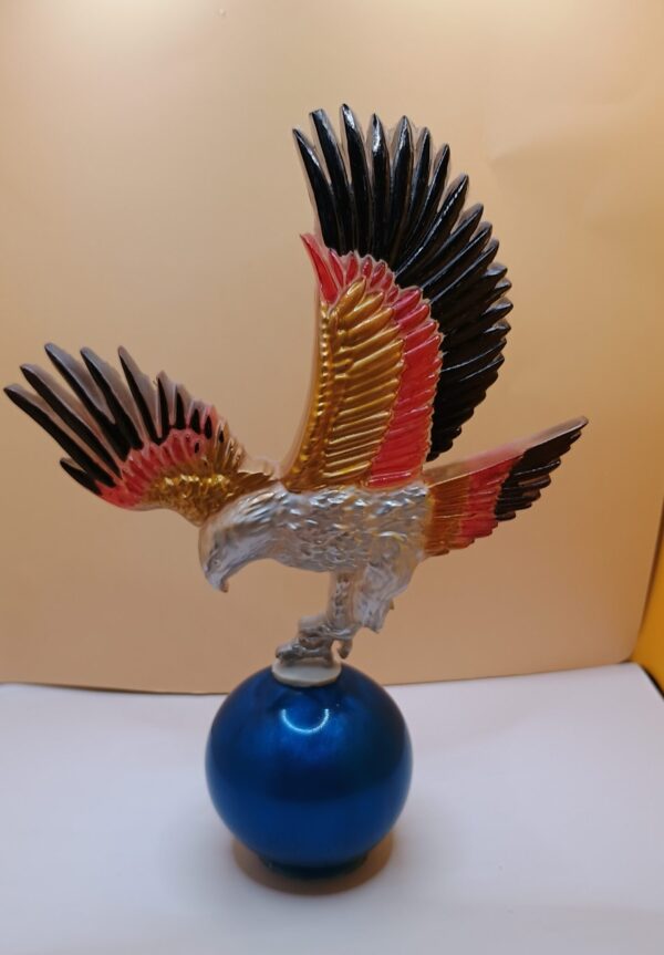 Adler mit Kugel - Unikat